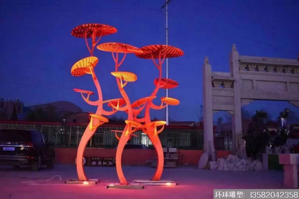 不銹鋼大樹(shù)雕塑
